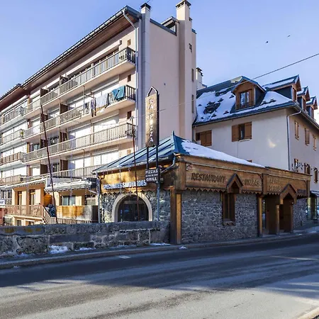 Royal Neige - 4 Personnes Expo Est Mae-5893
